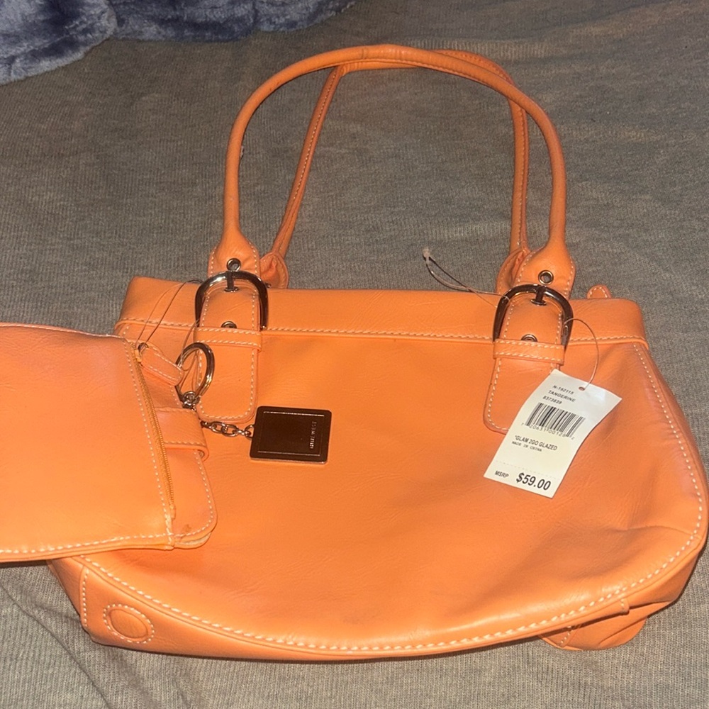 NWT Nine West Tangerine purse